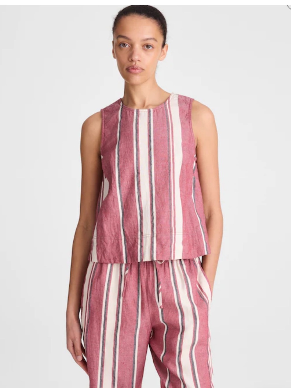 Madewell Shell Top in 100% Linen - Red Currant